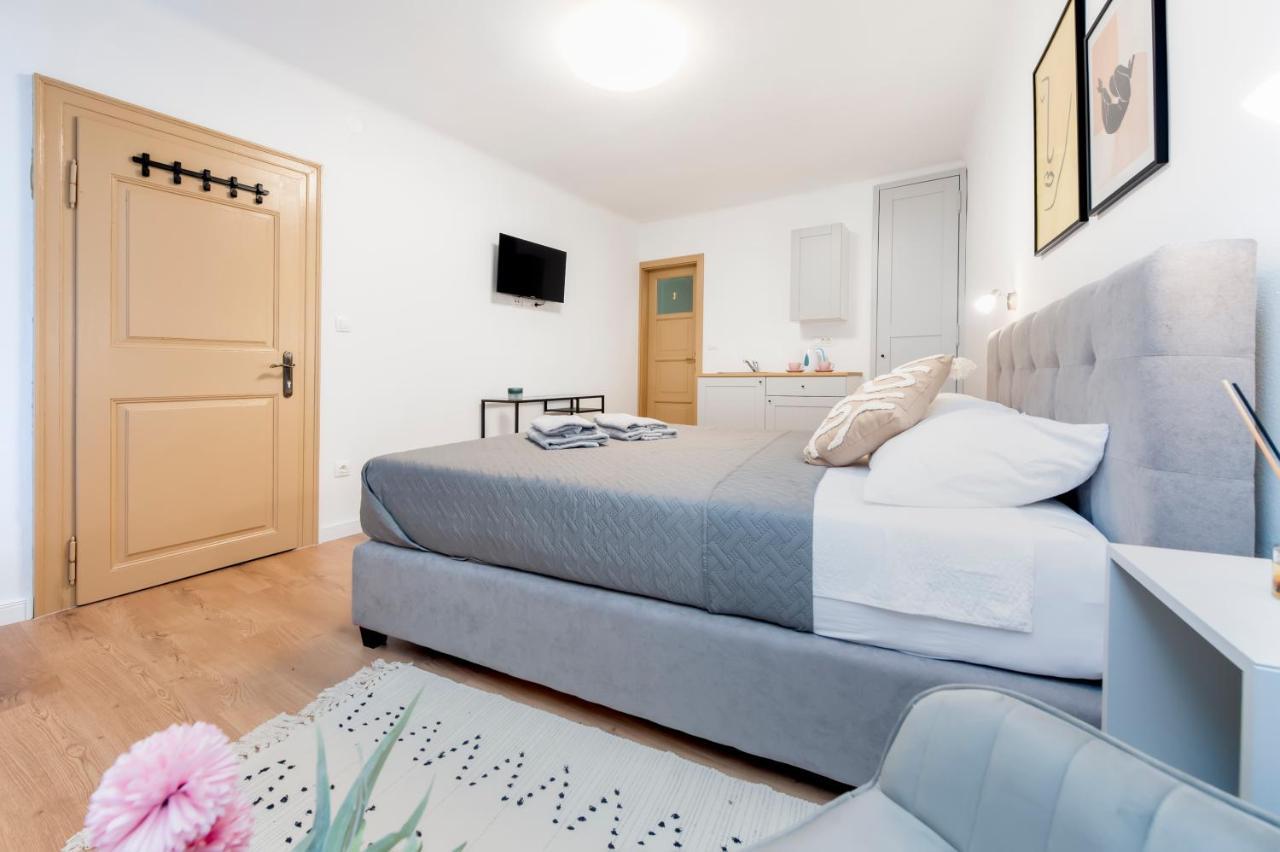 Adriatic Dream Rooms Rovinj Exterior photo
